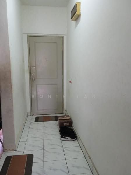 Apartment for Sale at SD Apartments II - Bonie Tan - Entrance - PropertyGuru.com.my