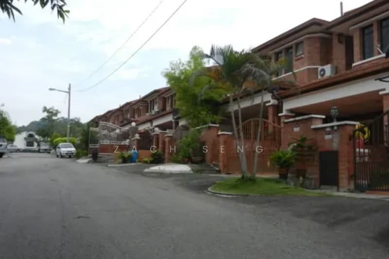 Rumah Teres 2 Tingkat untuk Dijual di Bukit Sungai Long (Bandar Sungai Long) - Zach Seng - PropertyGuru.com.my