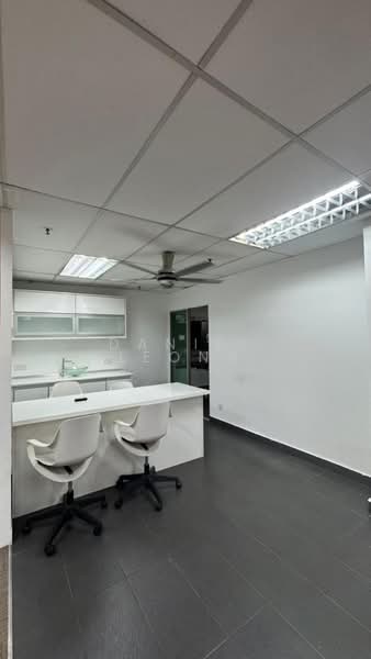 Office for Rent in Seksyen 8 (Petaling Jaya) - Daniel Leong - Interior - PropertyGuru.com.my