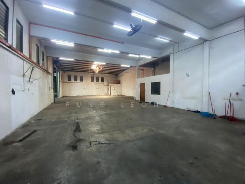 Semi-D Factory for Sale in Pekan Hulu Langat (Hulu Langat) - Pung Leong Lim - PropertyGuru.com.my