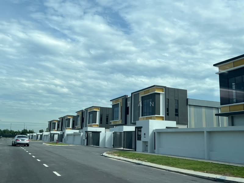 Kilang untuk Disewa di Bandar Puncak Alam (Puncak Alam) - Sam Tan - PropertyGuru.com.my