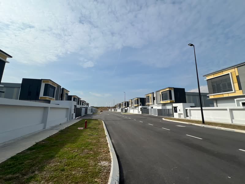 Kilang untuk Disewa di Bandar Puncak Alam (Puncak Alam) - Sam Tan - PropertyGuru.com.my