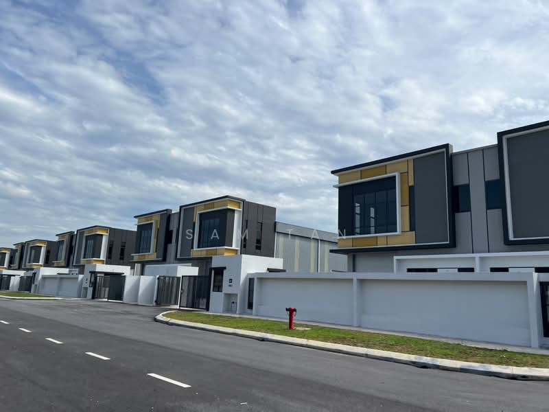 Kilang untuk Disewa di Bandar Puncak Alam (Puncak Alam) - Sam Tan - PropertyGuru.com.my