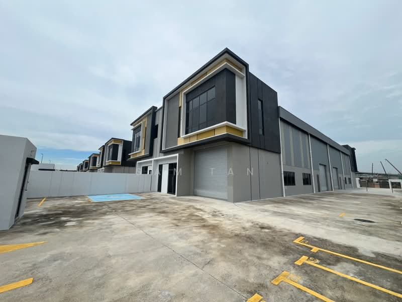Kilang untuk Disewa di Bandar Puncak Alam (Puncak Alam) - Sam Tan - PropertyGuru.com.my