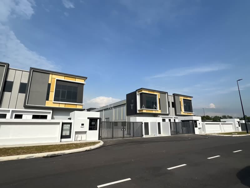 Kilang untuk Disewa di Bandar Puncak Alam (Puncak Alam) - Sam Tan - PropertyGuru.com.my