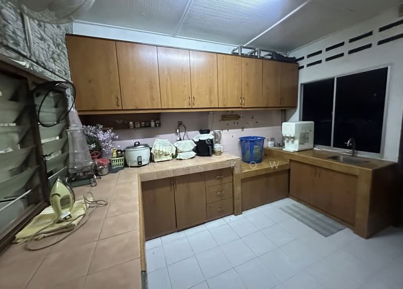1-storey Terraced House for Sale in Seksyen 14 (Petaling Jaya) - Elaine Kow - Kitchen - PropertyGuru.com.my