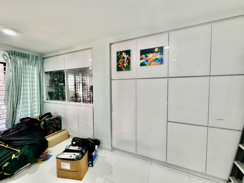 2.5-storey Terraced House for Sale in Bandar Utama 6 (Bandar Utama) - Calvin Law - PropertyGuru.com.my