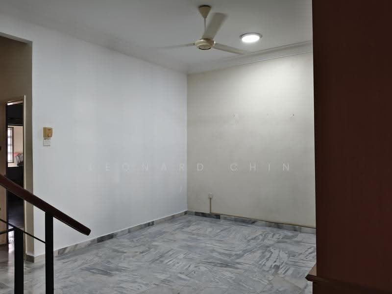 Rumah Teres 2-Tingkat untuk Dijual di Bandar Sungai Long (Selangor) - Leonard Chin - Interior - PropertyGuru.com.my