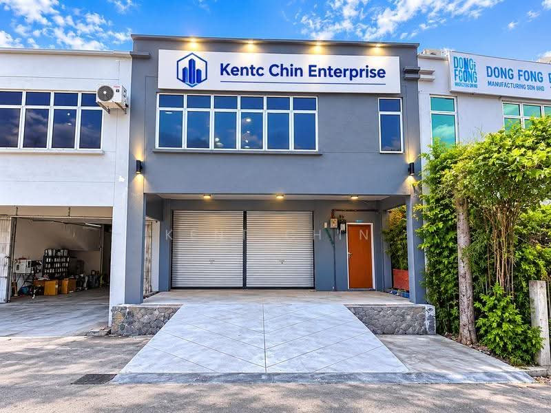 Kilang Teres untuk Dijual di Taman Kajang Utama (Kajang) - Kent Chin - Exterior - PropertyGuru.com.my