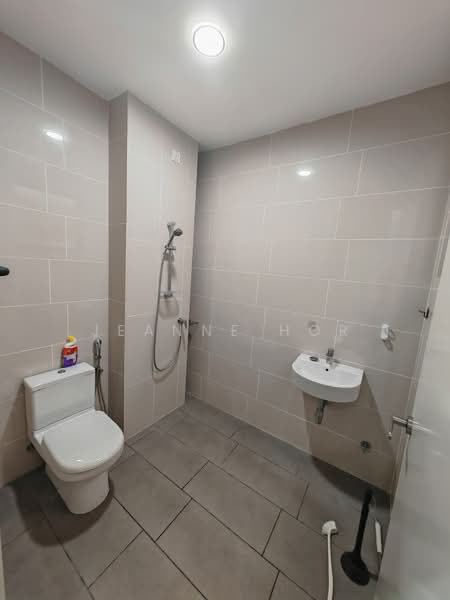 2-storey Terraced House for Sale in 16 Sierra (Puchong) - Jeanne Hor - Bathroom - PropertyGuru.com.my