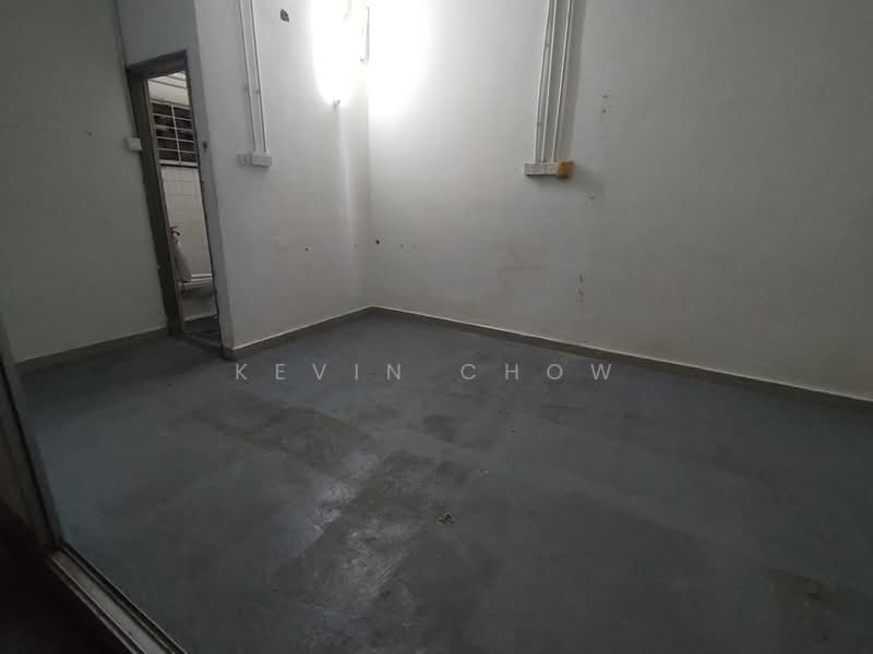 Kedai untuk Disewa di Salak Selatan (Kuala Lumpur) - Kevin Chow - Interior - PropertyGuru.com.my