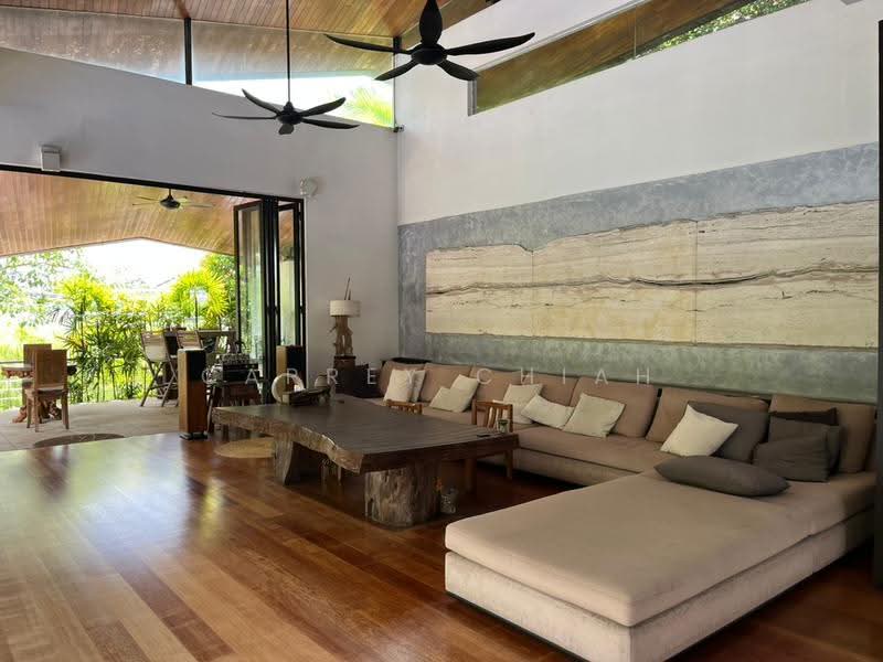 Bungalow House untuk Dijual di Serdang (Seri Kembangan) - Carrey Chiah - PropertyGuru.com.my