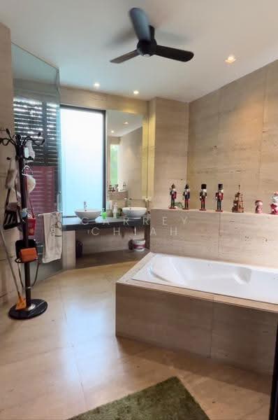 Bungalow House untuk Dijual di Serdang (Seri Kembangan) - Carrey Chiah - PropertyGuru.com.my