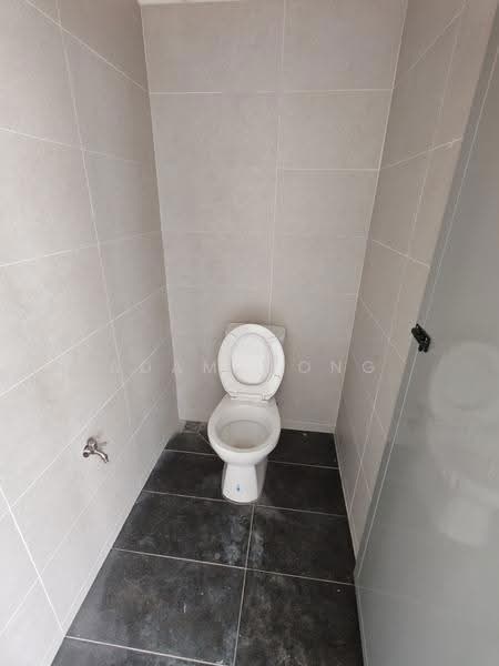 Shop / Office for Rent in Aman Parc (Sungai Petani) - Wong Chun Yian - Bathroom - PropertyGuru.com.my