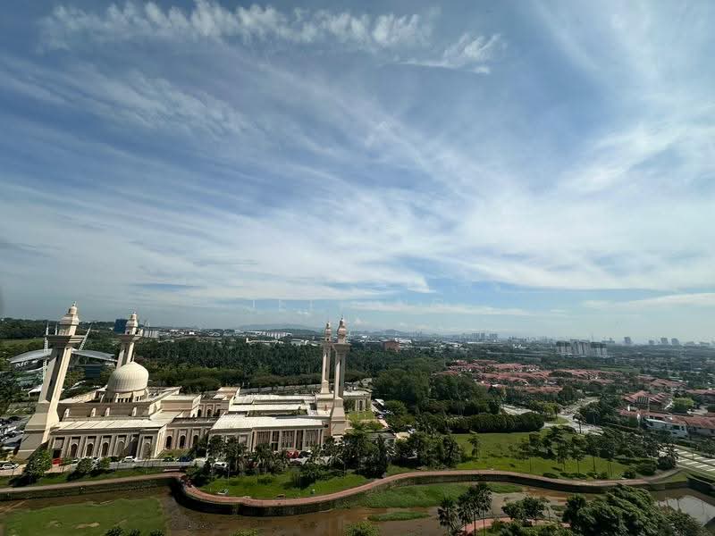 Service Residence for Sale at Suria Jelutong - Jeff Ng - PropertyGuru.com.my