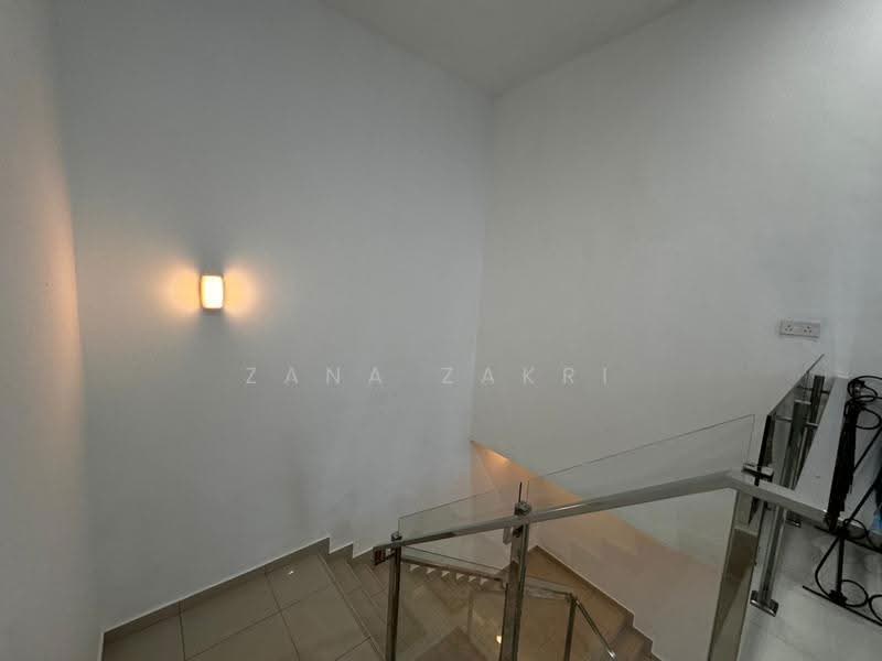 Semi-Detached House for Sale in Taman Melawati (Ulu Kelang) - Zana Zakri - PropertyGuru.com.my