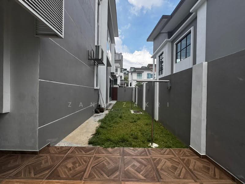 Semi-Detached House for Sale in Taman Melawati (Ulu Kelang) - Zana Zakri - PropertyGuru.com.my
