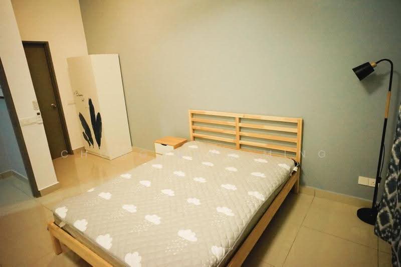 Pangsapuri untuk Dijual di Kalista 2 - Chong Ming Ming - Bedroom - PropertyGuru.com.my