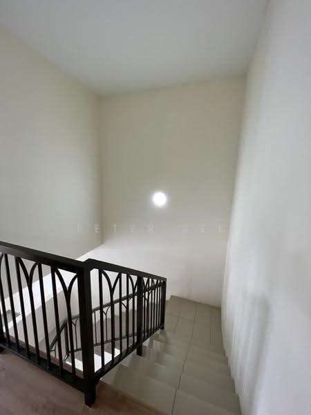Rumah Teres 2-Tingkat untuk Dijual di Bandar Baru Salak Tinggi (Sepang) - Peter Sek - PropertyGuru.com.my