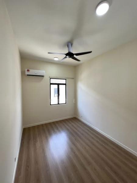 Rumah Teres 2-Tingkat untuk Dijual di Sepang (Selangor) - Peter Sek - PropertyGuru.com.my