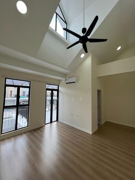 Rumah Teres 2-Tingkat untuk Dijual di Sepang (Selangor) - Peter Sek - PropertyGuru.com.my