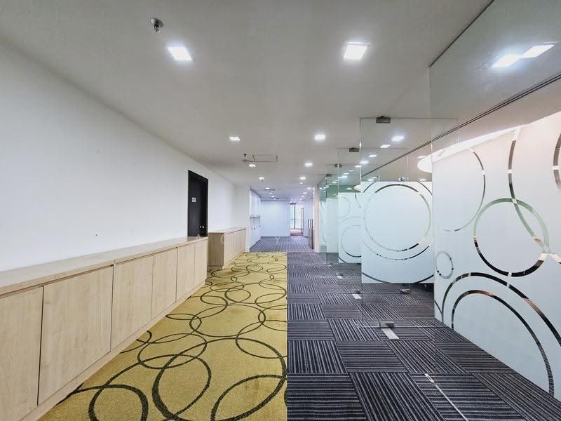 Office for Rent in KLCC (KL City Centre) - Jacky Lai - Corridor - PropertyGuru.com.my