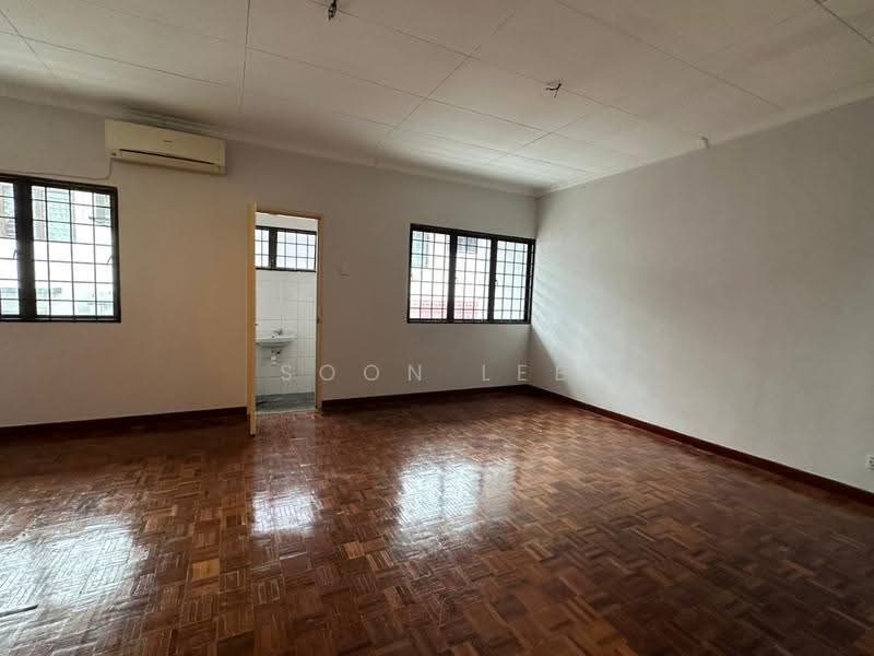 2.5-storey Terraced House for Sale in Bandar Utama 7 (Bandar Utama) - Sandra Wang - PropertyGuru.com.my