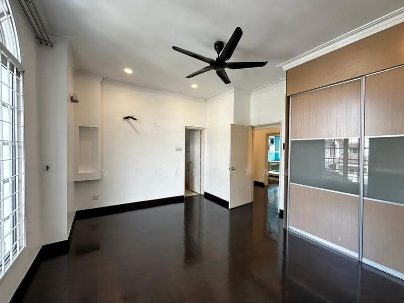 Rumah Teres 2-Tingkat untuk Dijual di Bandar Sri Damansara (Selangor) - Vincent Tan - PropertyGuru.com.my