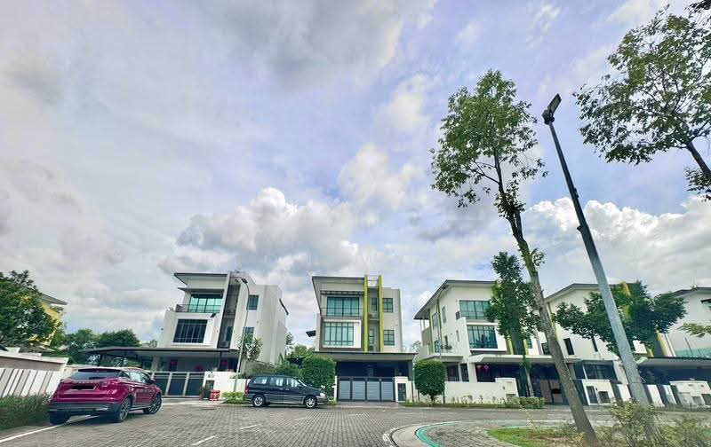 Zero-Lot Bungalow for Sale in Kota Emerald (Rawang) - LEON WONG - PropertyGuru.com.my