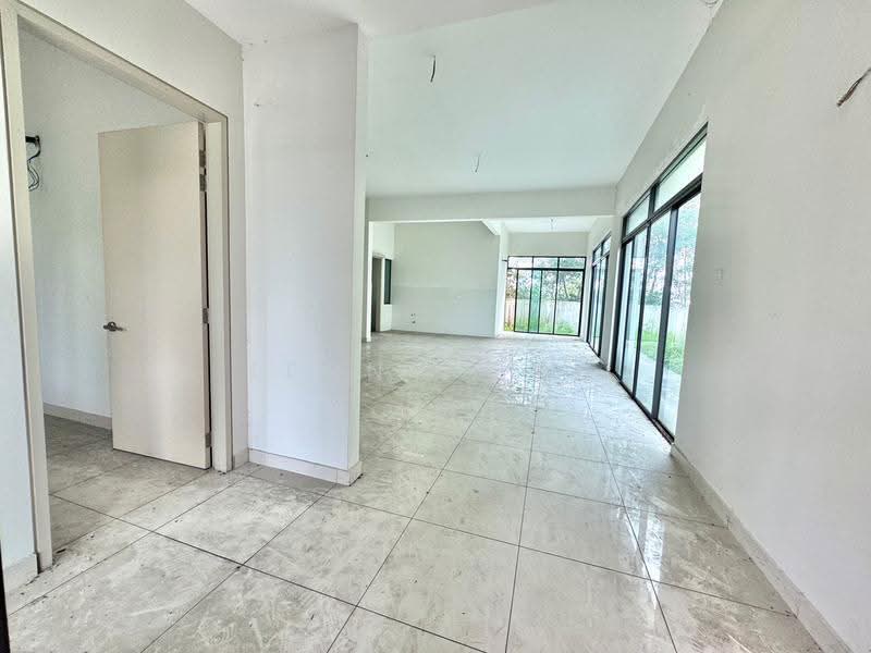 Zero-Lot Bungalow for Sale in Kota Emerald (Rawang) - LEON WONG - PropertyGuru.com.my