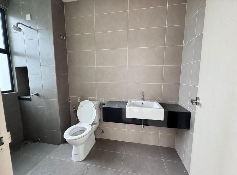 Zero-Lot Bungalow for Sale in Kota Emerald (Rawang) - LEON WONG - PropertyGuru.com.my