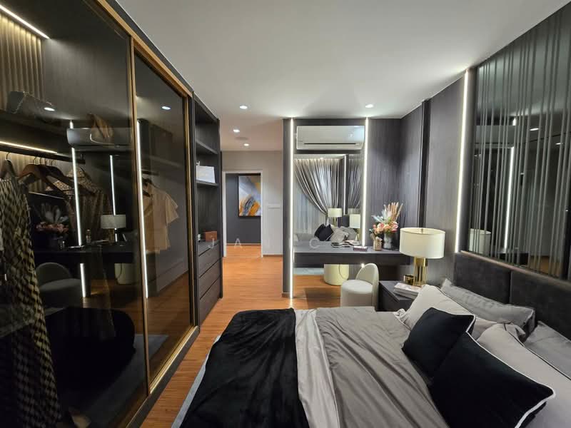 Servis Apartment untuk Dijual di Aricia Residences - Janice Lye - Master Bedroom - PropertyGuru.com.my