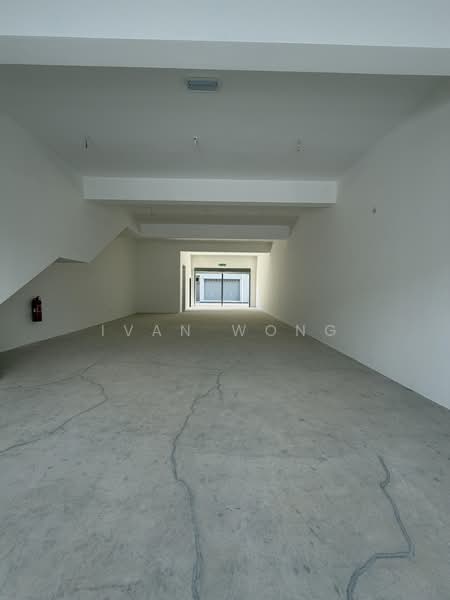 Shop / Office for Sale in Bandar Serenia (Dengkil) - Ivan Wong - PropertyGuru.com.my