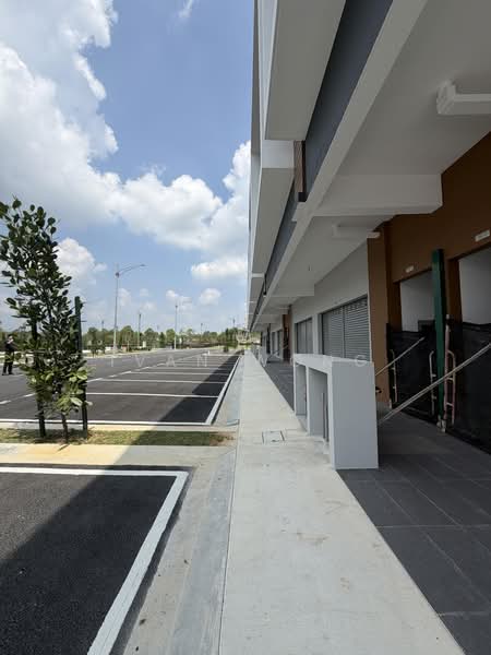 Shop / Office for Sale in Bandar Serenia (Dengkil) - Ivan Wong - PropertyGuru.com.my