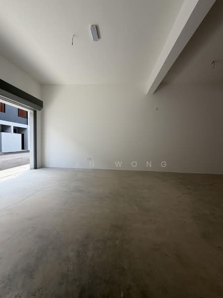 Shop / Office for Sale in Bandar Serenia (Dengkil) - Ivan Wong - PropertyGuru.com.my