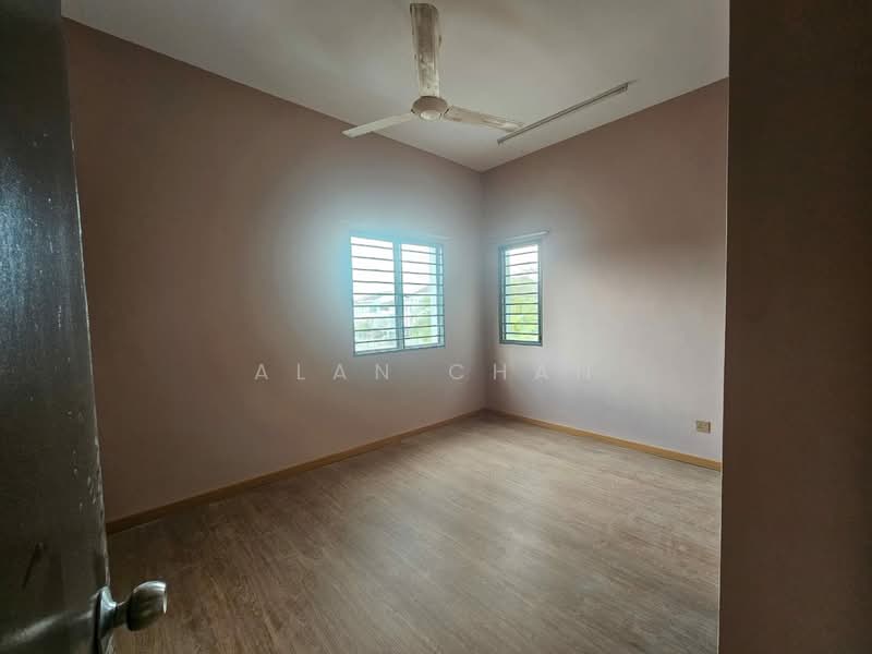 Semi-Detached House for Sale in 16 Sierra (Puchong) - Alan Chan - Bedroom - PropertyGuru.com.my
