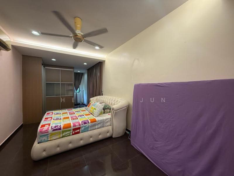 Bungalow House untuk Dijual di Jade Hills (Kajang) - Hei Kar Jun - Bedroom - PropertyGuru.com.my