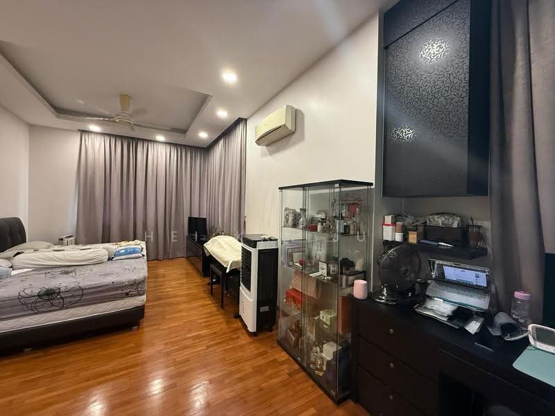 Bungalow House untuk Dijual di Jade Hills (Kajang) - Hei Kar Jun - Bedroom - PropertyGuru.com.my