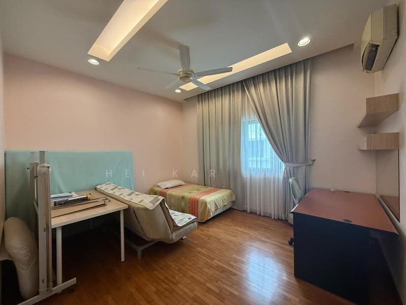 Bungalow House untuk Dijual di Jade Hills (Kajang) - Hei Kar Jun - Bedroom - PropertyGuru.com.my
