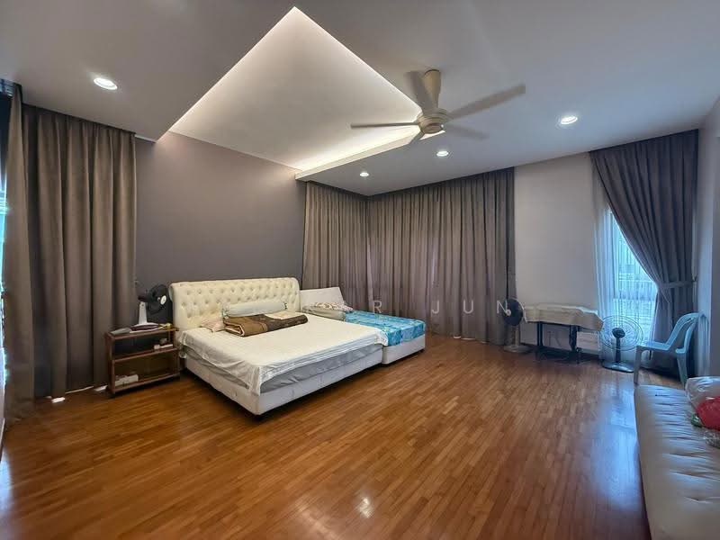 Bungalow House untuk Dijual di Jade Hills (Kajang) - Hei Kar Jun - Bedroom - PropertyGuru.com.my