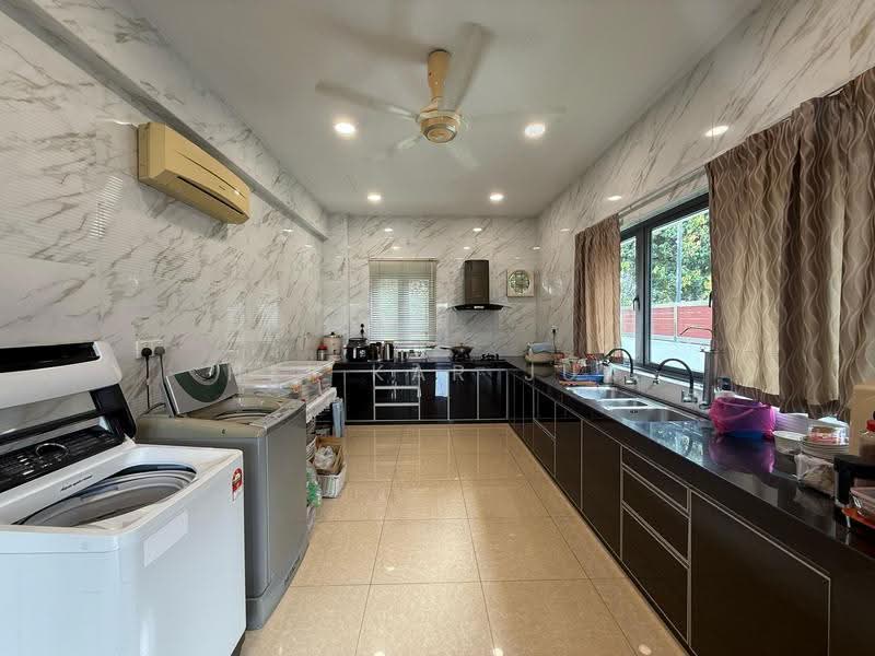 Bungalow House untuk Dijual di Jade Hills (Kajang) - Hei Kar Jun - Kitchen - PropertyGuru.com.my