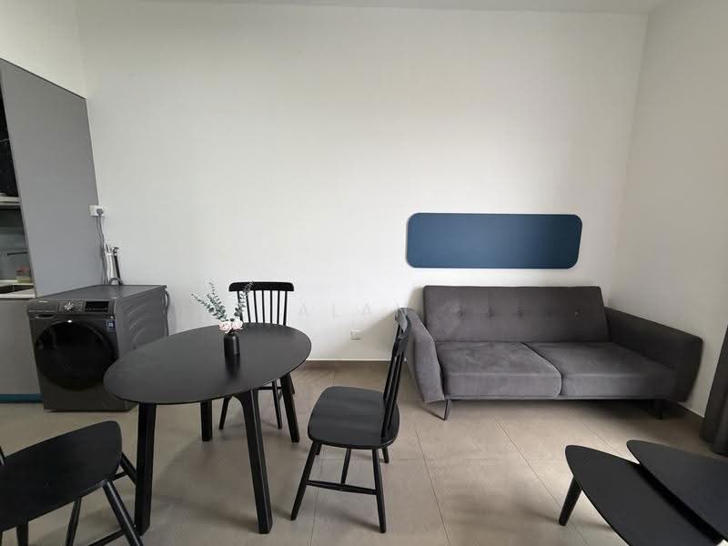 Kediaman Servis untuk Disewa di Mossaz @ Empire City - Alan Chia - Living Room - PropertyGuru.com.my