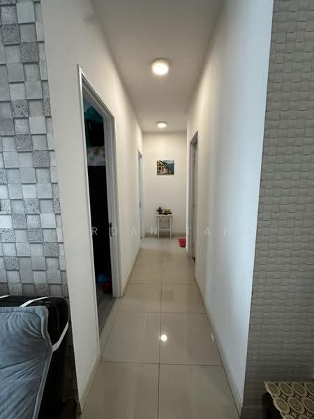 Condominium for Rent at Scenaria @ North Kiara Hills - Jordan Tang - Corridor - PropertyGuru.com.my
