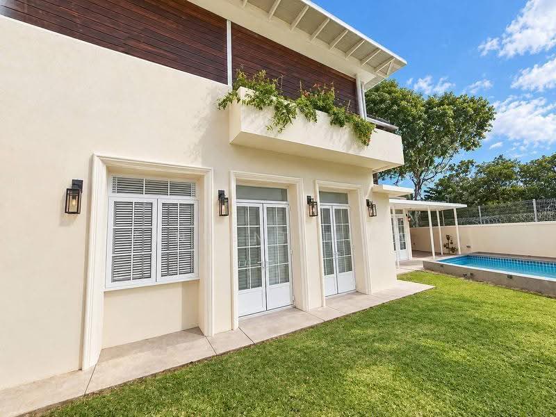 Rumah Berkembar untuk Dijual di Seksyen U2 (Saujana) - Vincent Liaw - Exterior - PropertyGuru.com.my