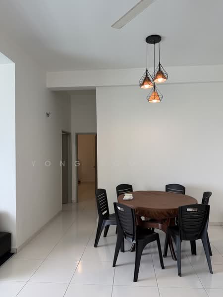 Kondominium untuk Disewa di Spectrum Residence (Alam Permai) - Yong Soo Kee - Dining Room - PropertyGuru.com.my