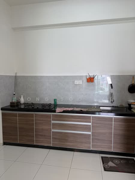 Kondominium untuk Disewa di Spectrum Residence (Alam Permai) - Yong Soo Kee - Kitchen - PropertyGuru.com.my