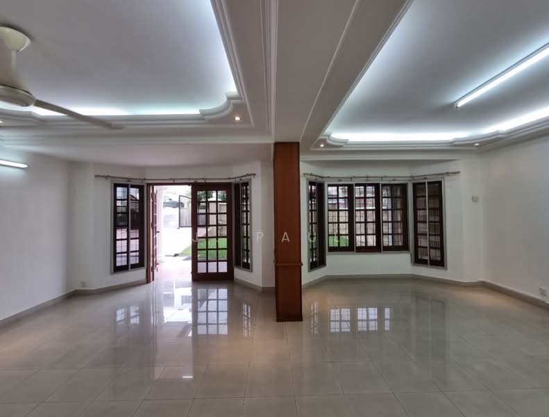 Semi-Detached House for Sale in Taman Petaling (Petaling Jaya) - J. Paul - Living Area - PropertyGuru.com.my
