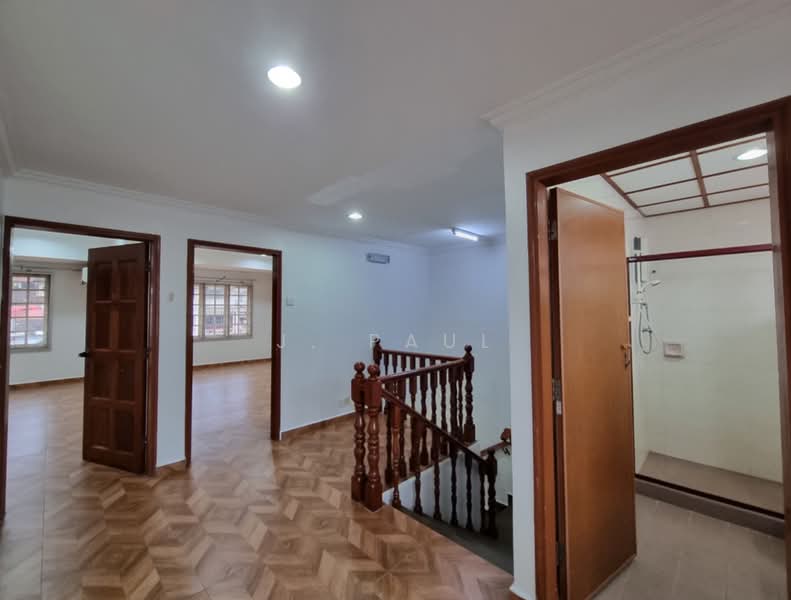 Semi-Detached House for Sale in Taman Petaling (Petaling Jaya) - J. Paul - Upstairs Family Area - PropertyGuru.com.my