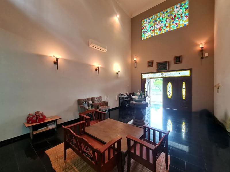 Bungalow House untuk Dijual di Country Heights (Kajang) - Venice Chong - Entrance - PropertyGuru.com.my