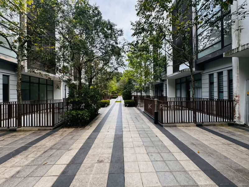 4-storey Terraced House for Sale in Ampang (Selangor) - Zana Zakri - PropertyGuru.com.my